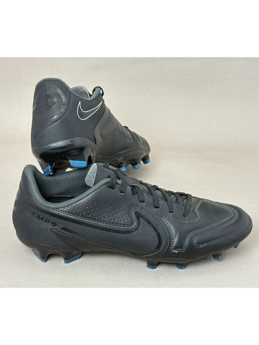 Nike Tiempo Legend 9 Club FG MG Soccer Cleats Mens Size 10 Black DA1176-001